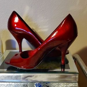 Peep a toe heels